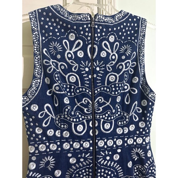 Alice + Olivia Blue and White Mini Dress - Picture 11 of 13